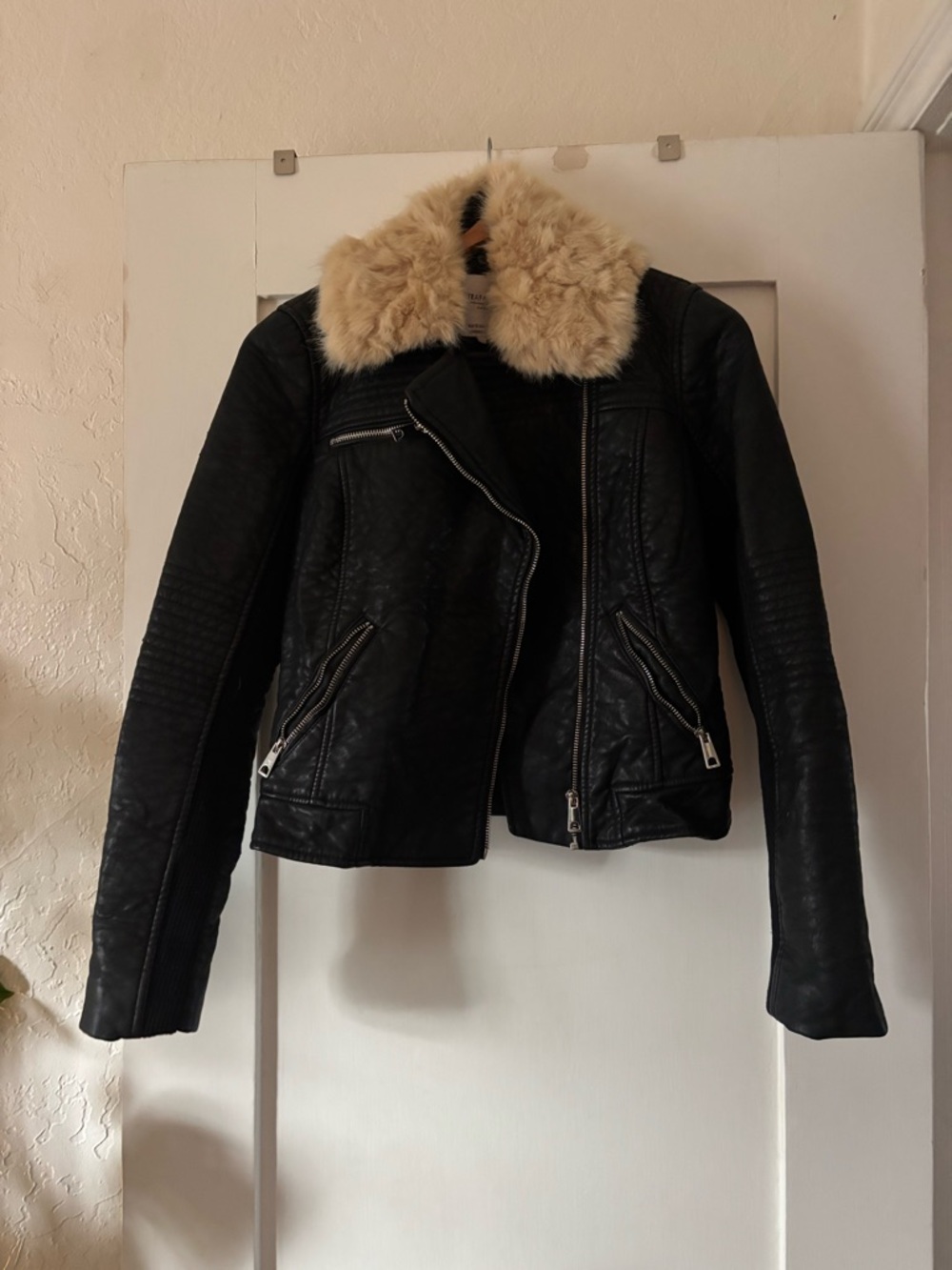 Zara Black Leather Jackety with Beige Faux Fur Collar and Riot Girl on back